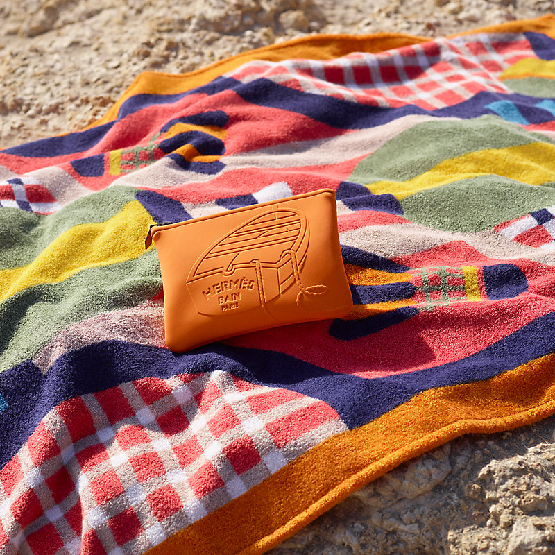 HERMES∽Tapis de plage Poisson Natte∽ビーチ マット ポワソン Tapis de plage Poisson Natté | Hermès France